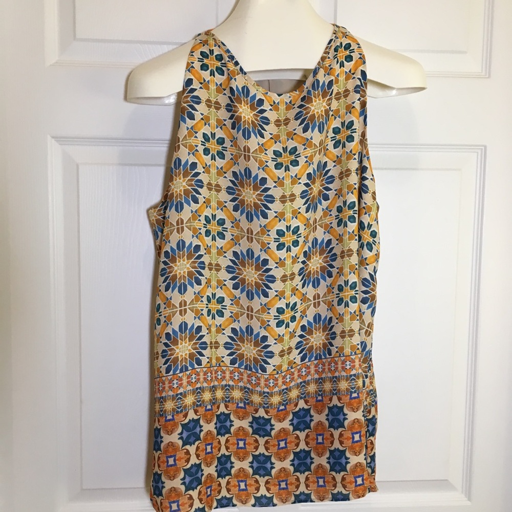 Antibes Blanc Sleeveless Geometric Print Shirt